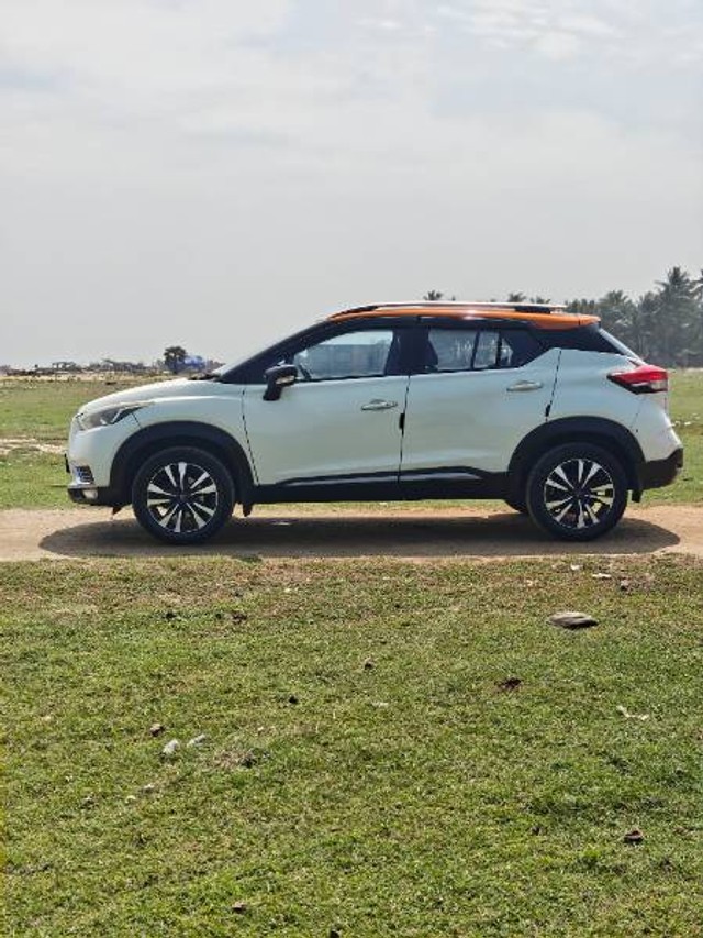 Second-hand 2020 Nissan Kicks 1.3 Turbo XV Pre Option DT for sale in Pondicherry-2