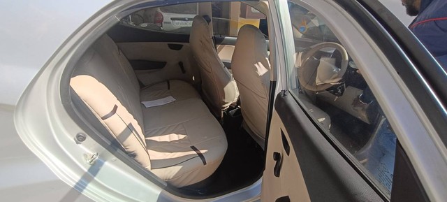 Hyundai EON Era Plus Second-hand 2014 Hyundai EON Era Plus for sale in Varanasi-6
