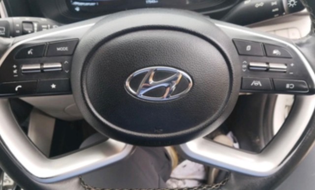 Second-hand 2023 Hyundai Venue SX Opt Diesel BSVI for sale in Mathura-7
