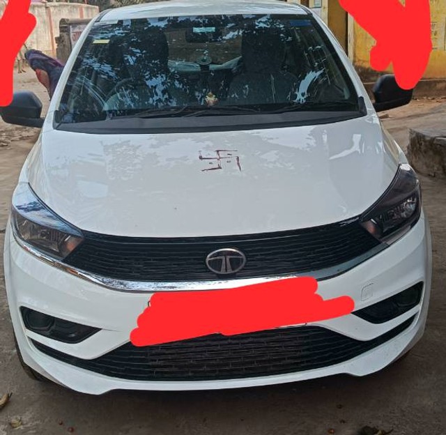 Second-hand 2025 Tata Tiago XE for sale in Janjgir-Champa-3
