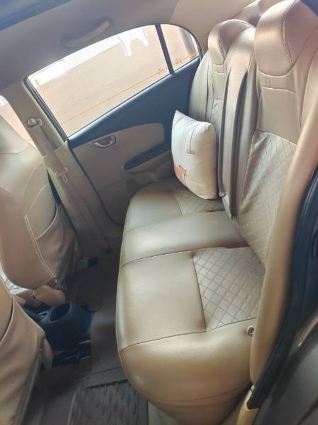 Honda Amaze VX i-DTEC Second-hand 2014 Honda Amaze VX i-DTEC for sale in Erode-3