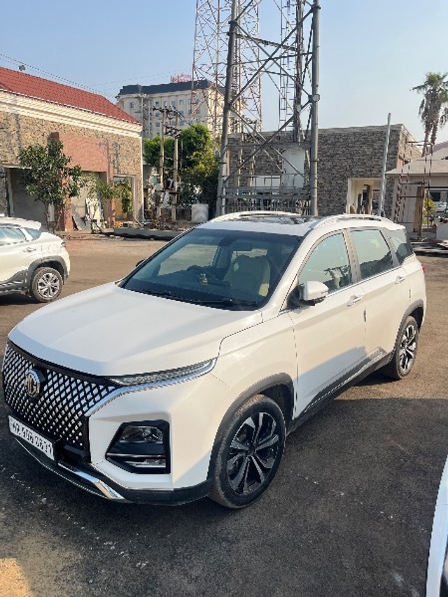 Second-hand 2024 MG Hector BlackStorm CVT 2024-2025 for sale in Rohtak-2