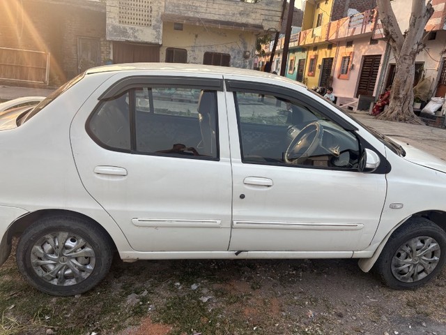 Tata Indigo LX TDI BSIII Second-hand 2015 Tata Indigo LX TDI BSIII for sale in Ujjain-1