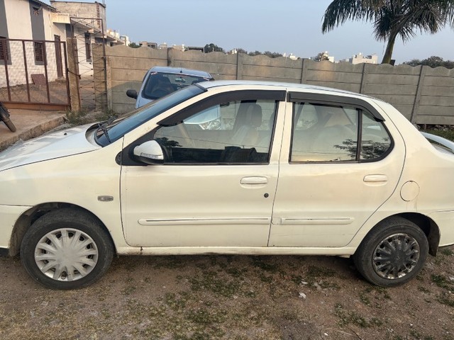 Tata Indigo LX TDI BSIII Second-hand 2015 Tata Indigo LX TDI BSIII for sale in Ujjain-2