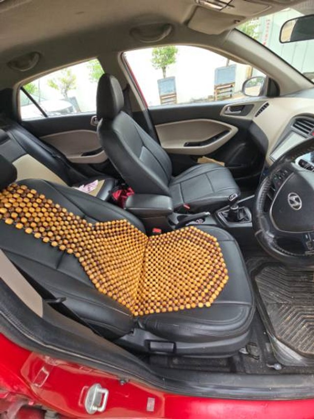 Second-hand 2014 Hyundai i20 Magna 1.4 CRDi for sale in Raipur-8