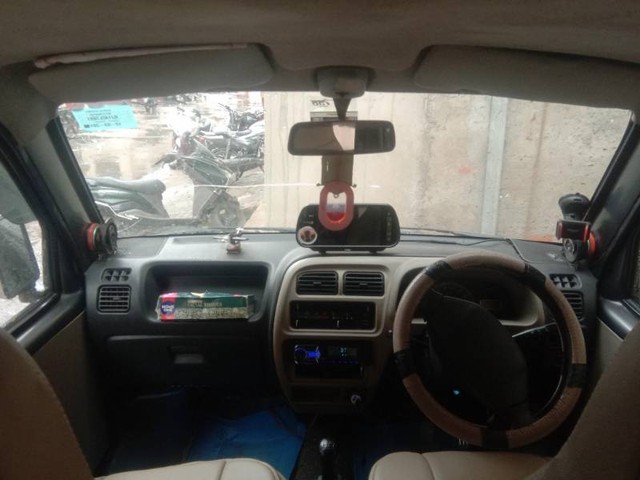 Maruti Suzuki Eeco 5 STR With AC Plus HTR CNG Second-hand 2011 Maruti Suzuki Eeco 5 STR With AC Plus HTR CNG for sale in Jaipur-8