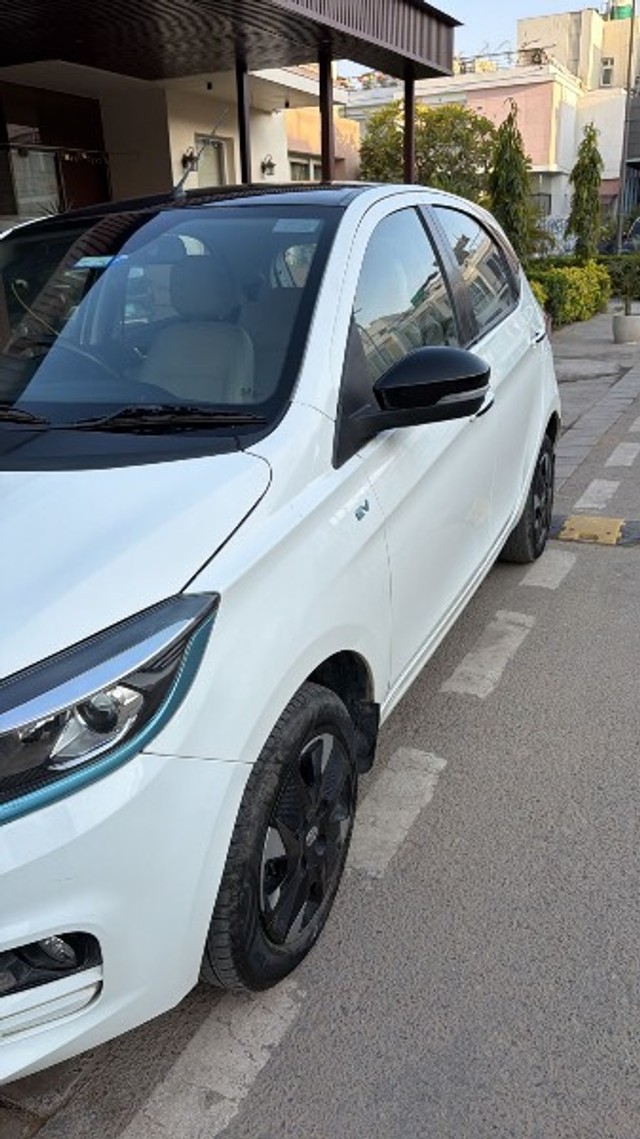 Second-hand 2023 Tata Tiago EV XT LR for sale in Gurgaon-7