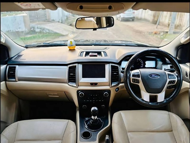 Second-hand 2019 Ford Endeavour Titanium 4X2 for sale in Lucknow-2