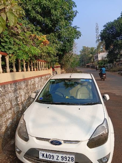 Second-hand 2011 Ford Figo Petrol ZXI for sale in Kumta