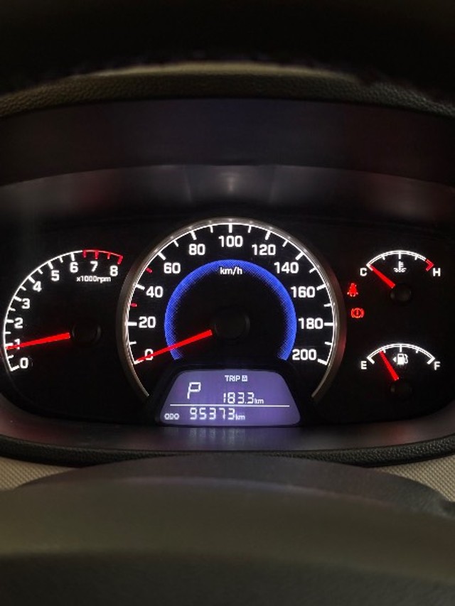 Second-hand 2017 Hyundai Grand i10 1.2 Kappa Sportz Option AT for sale in Kalyan-2