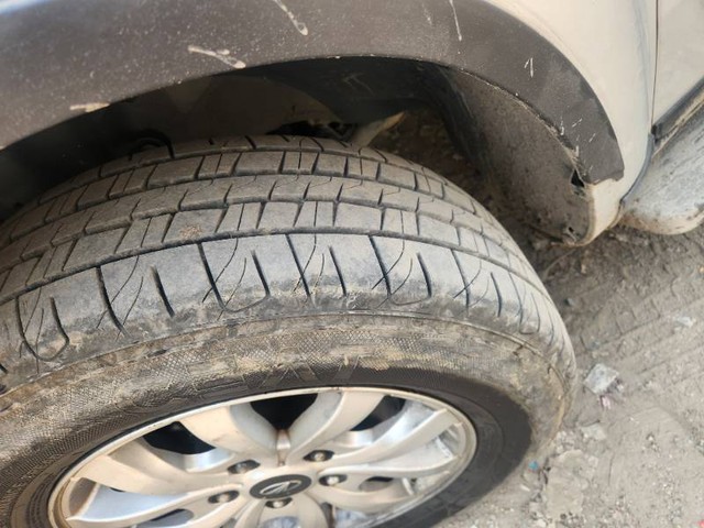 Second-hand 2019 Mahindra XUV500 W9 2WD for sale in Jalpaiguri-1