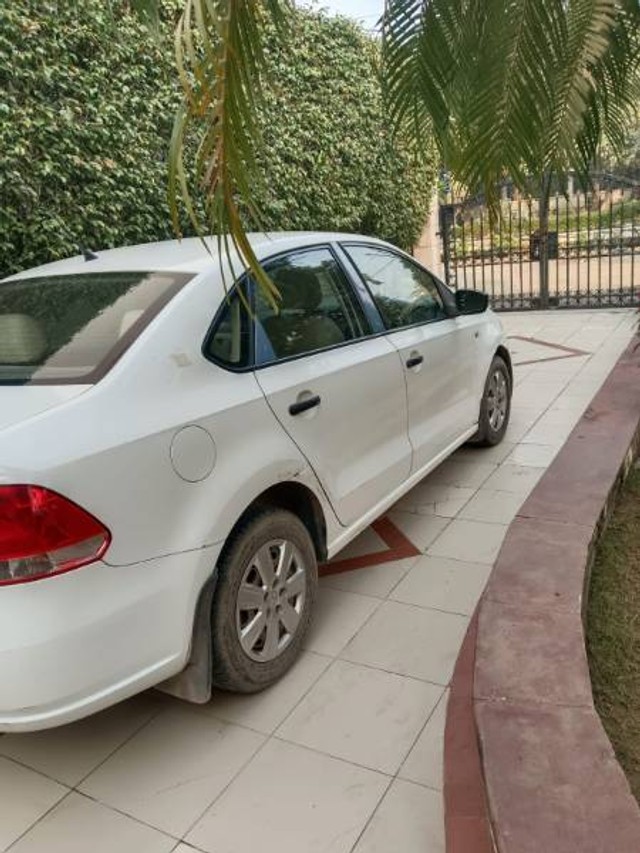 Second-hand 2011 Volkswagen Vento Petrol Breeze for sale in Gurgaon-6