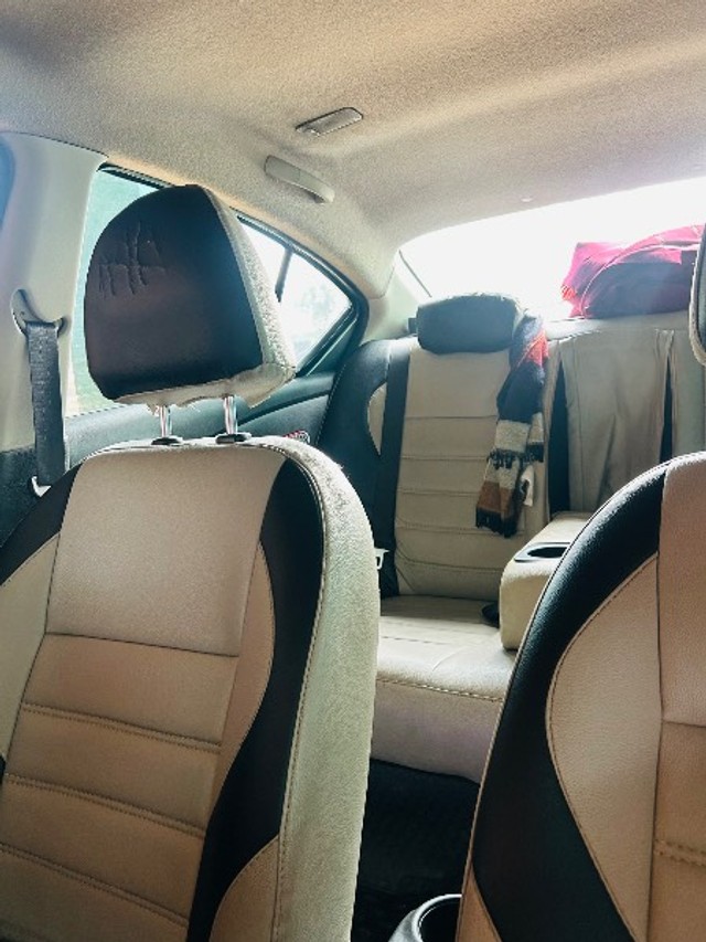 Second-hand 2018 Nissan Sunny XV D for sale in Basti-8