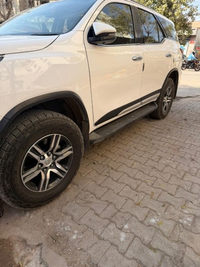 Second-hand 2021 Toyota Fortuner 2.8 2WD MT for sale in Nagaur-4