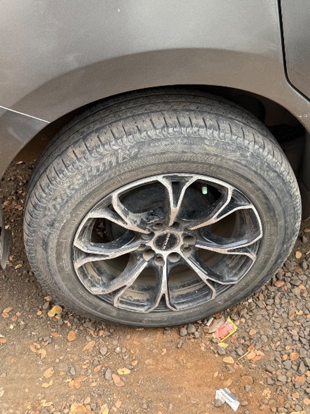 Second-hand 2022 Maruti Ertiga VXI for sale in Titwala-3