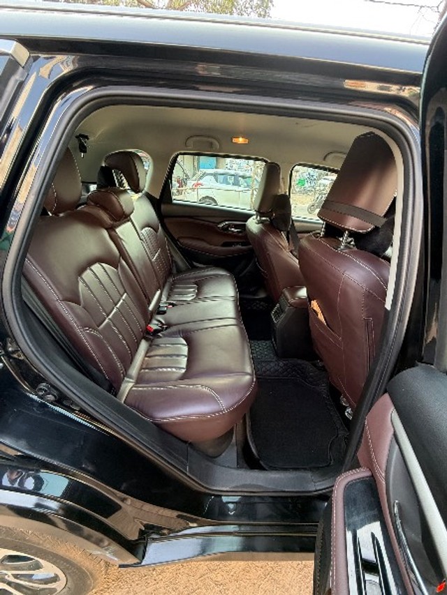 Second-hand 2024 Maruti Suzuki Grand Vitara Zeta for sale in Chattarpur-2