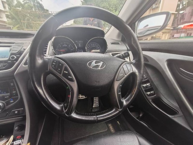 Second-hand 2016 Hyundai Elantra 1.6 SX Option AT for sale in Vasai-3
