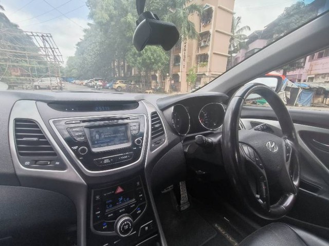 Second-hand 2016 Hyundai Elantra 1.6 SX Option AT for sale in Vasai-2