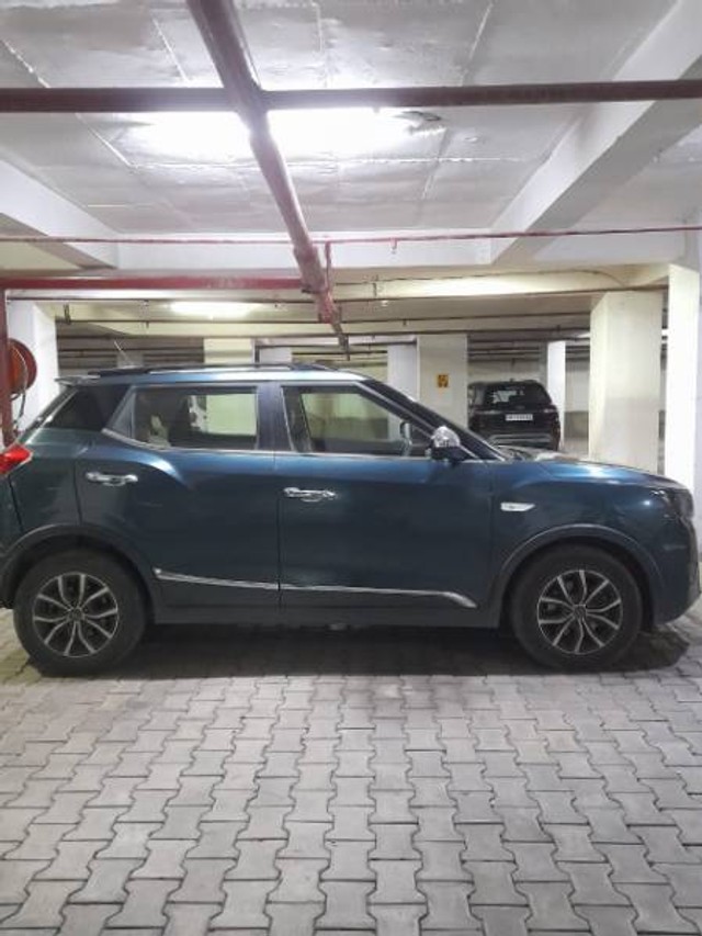 Second-hand 2021 Mahindra XUV300 W6 AMT Sunroof BSVI for sale in Ghaziabad-1