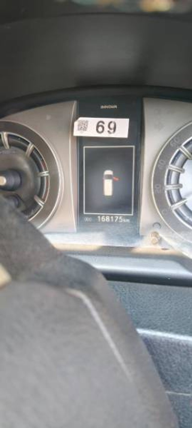 Second-hand 2016 Toyota Innova 2.5 G (Diesel) 7 Seater BS IV for sale in Dhenkanal-4