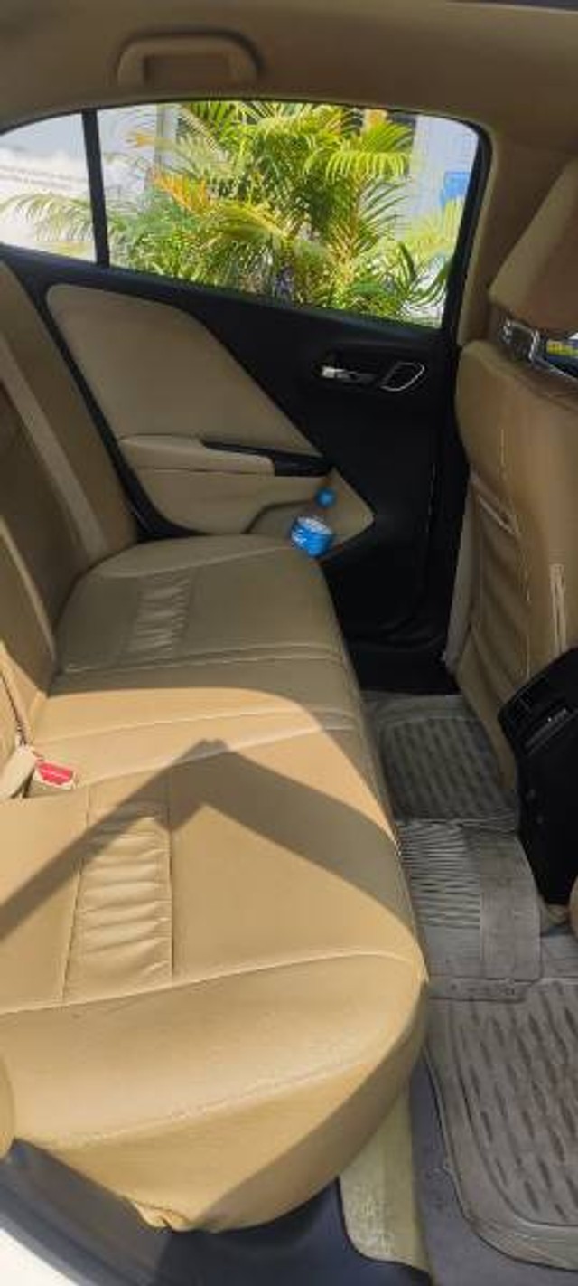 Second-hand 2019 Honda City i-VTEC V for sale in Panvel-3