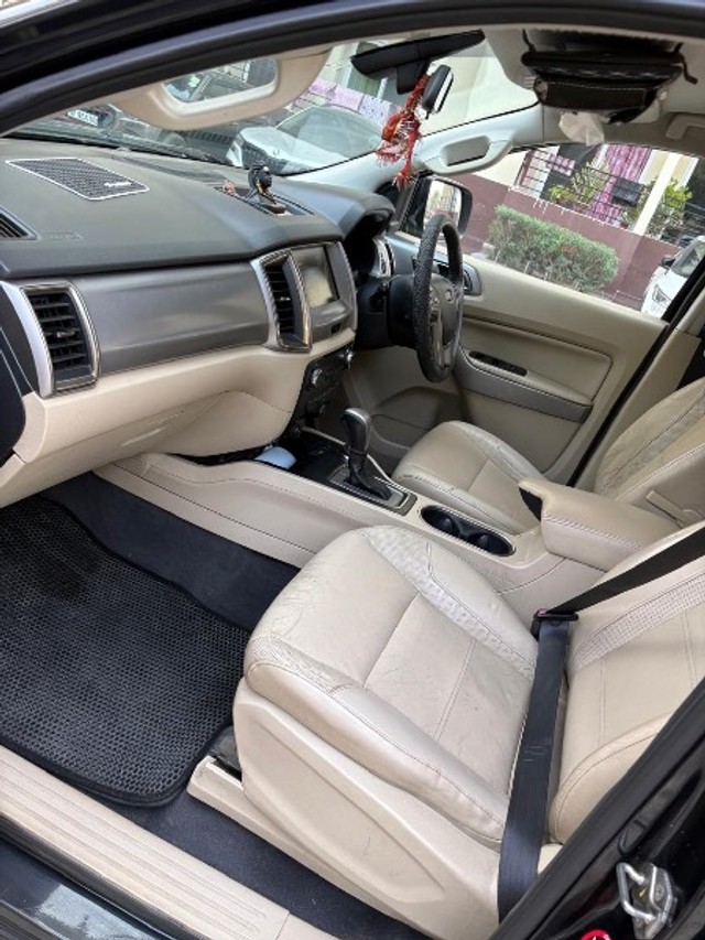 Second-hand 2016 Ford Endeavour 2.2 Trend AT 4X2 for sale in Lucknow-5