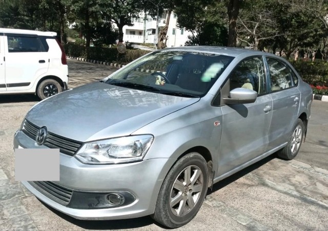 Second-hand 2012 Volkswagen Vento Petrol Highline for sale in Gurgaon-1