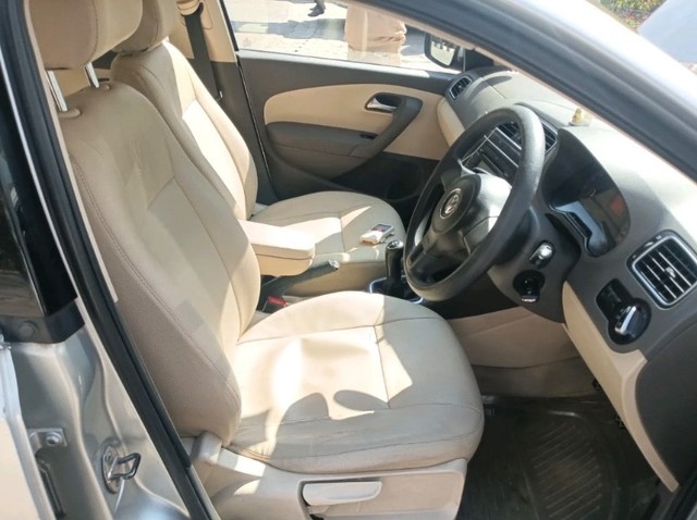 Second-hand 2012 Volkswagen Vento Petrol Highline for sale in Gurgaon-2