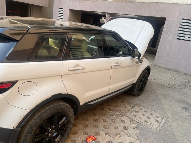 Second-hand 2016 Land Rover Range Rover Evoque HSE for sale in Pune-8