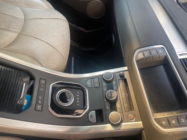 Second-hand 2016 Land Rover Range Rover Evoque HSE for sale in Pune-5