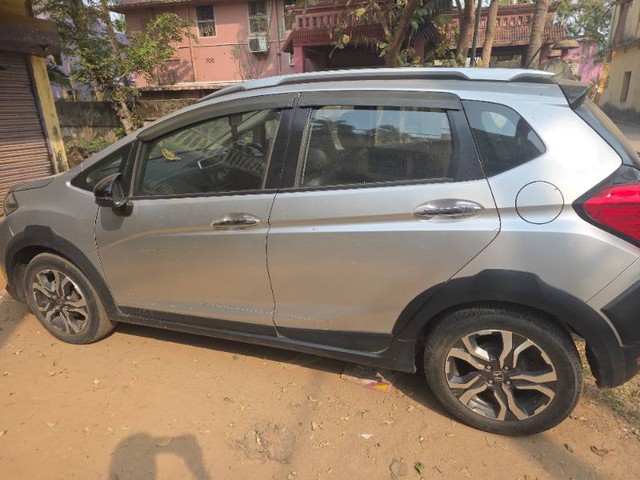 Second-hand 2019 Honda WR-V i-VTEC VX for sale in Jajpur-2