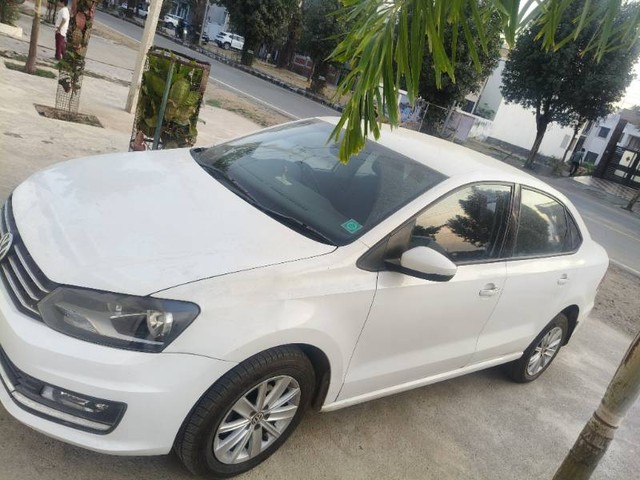Second-hand 2017 Volkswagen Vento 1.5 TDI Highline AT for sale in Dungarpur-7
