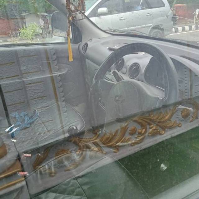 https://images10.gaadi.com/usedgaadi-sellcar/UsedCar/b63c20aa-eeef-49fb-a548-2958d486e54a/0892cd2b-70d3-44ad-afe4-a592a9e2b793.jpg?imwidth=6401