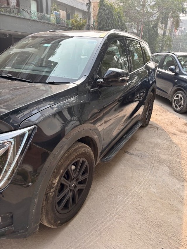 Second-hand 2024 Mahindra XUV700 AX7 6Str AT for sale in Gautam Buddha Nagar-3