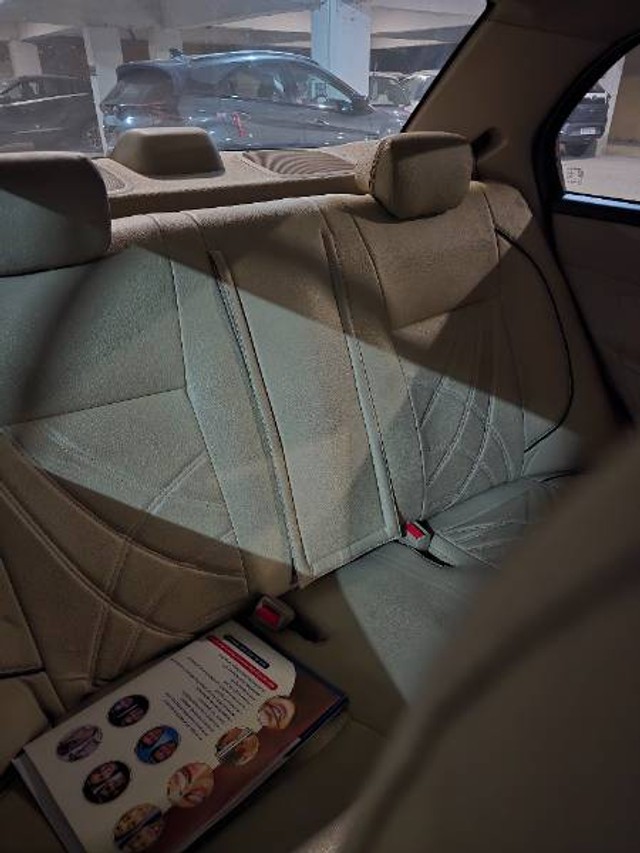 Maruti Suzuki Swift Dzire VXI Second-hand 2015 Maruti Suzuki Swift Dzire VXI for sale in Moradabad-8