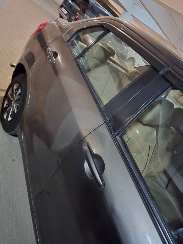 Second-hand 2015 Maruti Swift Dzire VXI for sale in Moradabad-3