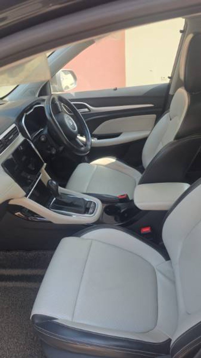 Second-hand 2022 MG Astor Savvy CVT BSVI for sale in Durg-4