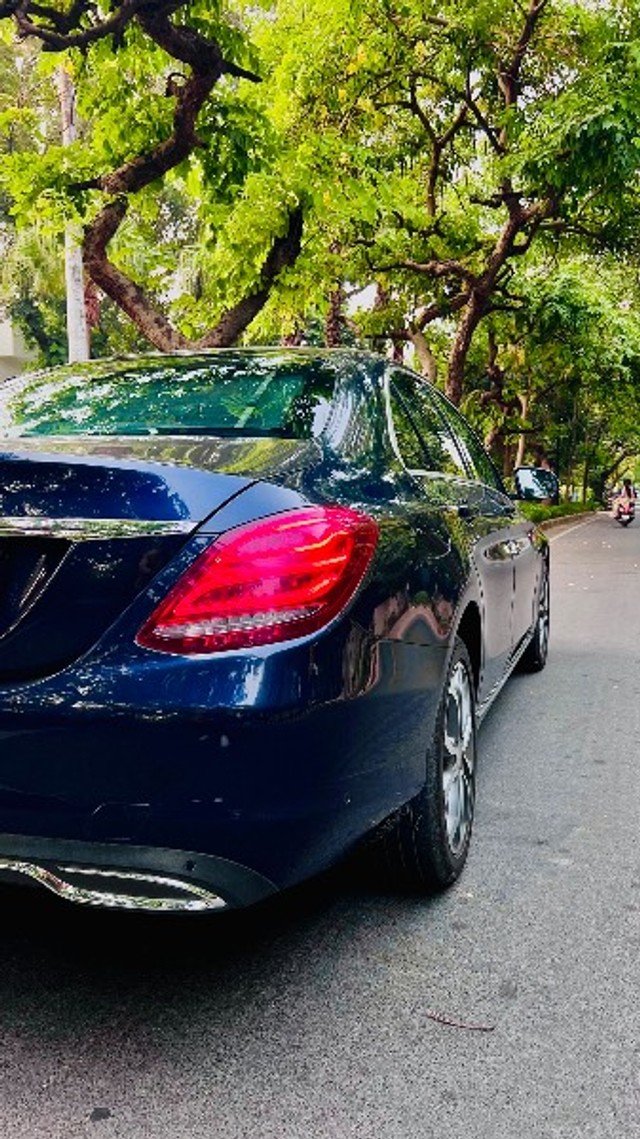 Second-hand 2017 Mercedes-Benz C-Class C 200 Avantgarde Edition C for sale in New Delhi-1