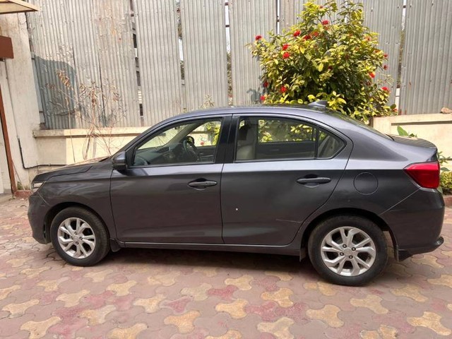 Second-hand 2019 Honda Amaze VX Opt Petrol BSIV for sale in Ahmedabad-1