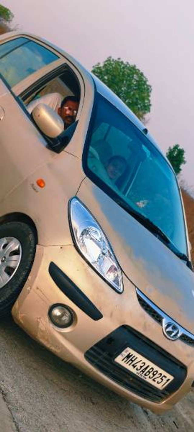 Hyundai i10 Sportz 1.2 Second-hand 2010 Hyundai i10 Sportz 1.2 for sale in Buldhana-0
