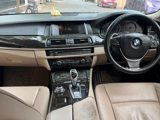 Second-hand 2013 BMW 5 Series 525d Luxury Line for sale in Coimbatore-3