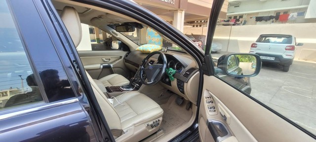 Second-hand 2014 Volvo XC90 D5 AT AWD for sale in Gajuwaka-1