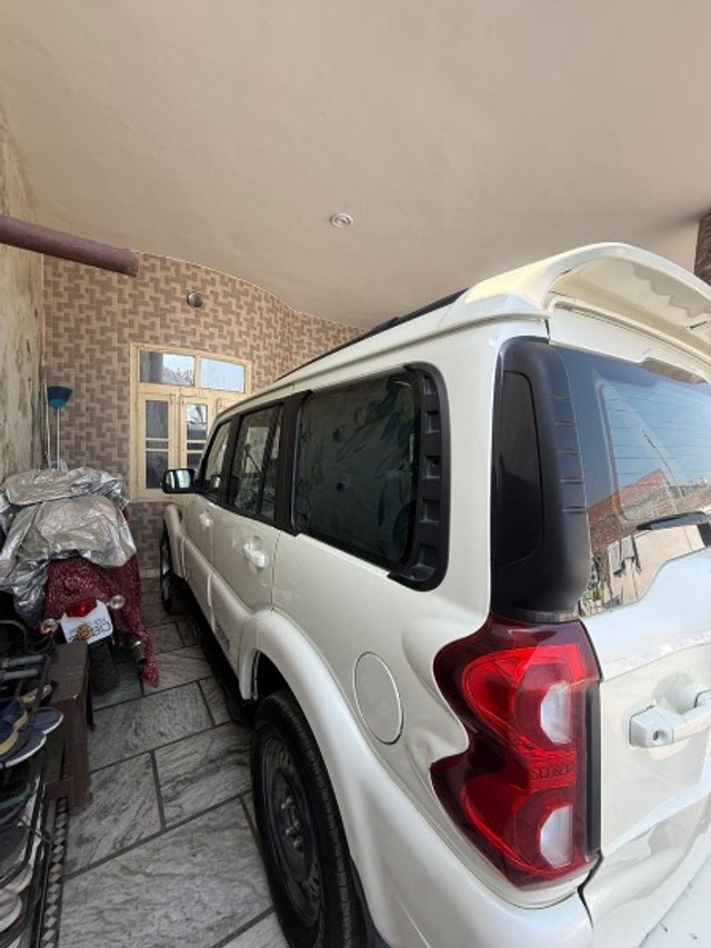 Second-hand 2020 Mahindra Scorpio S9 for sale in Amritsar-5