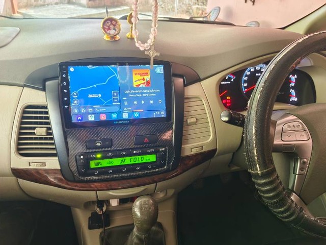 Second-hand 2014 Toyota Innova 2.5 VX (Diesel) 7 Seater for sale in Kottayam-4