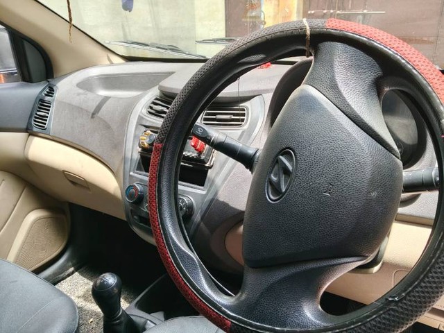 Second-hand 2013 Hyundai EON Magna Optional for sale in Rohtak-2