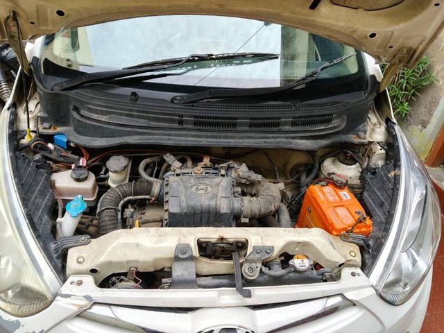 Second-hand 2013 Hyundai EON Magna Optional for sale in Rohtak-1