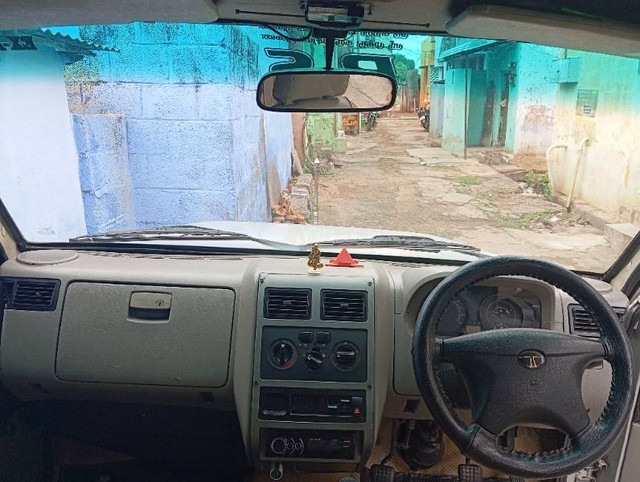 Second-hand 2012 Tata Sumo Gold GX BSIII for sale in Theni-1