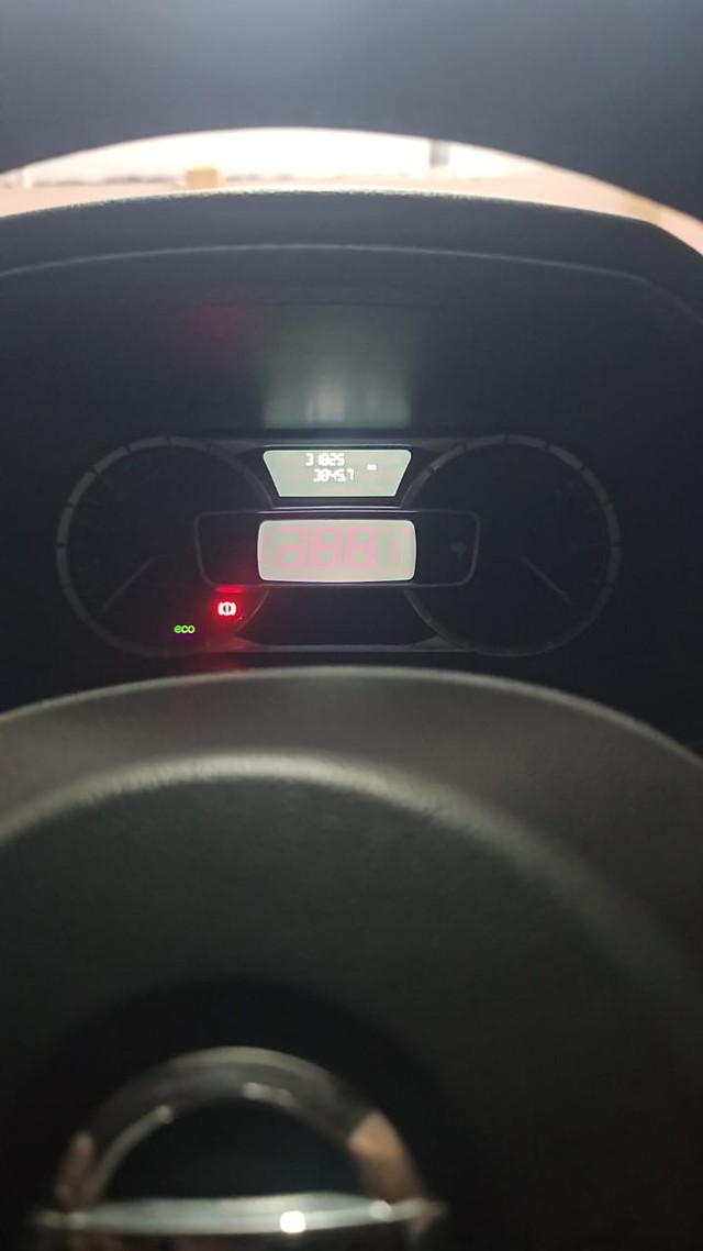 Second-hand 2019 Nissan Kicks XV Premium Option D for sale in Tirupati-3