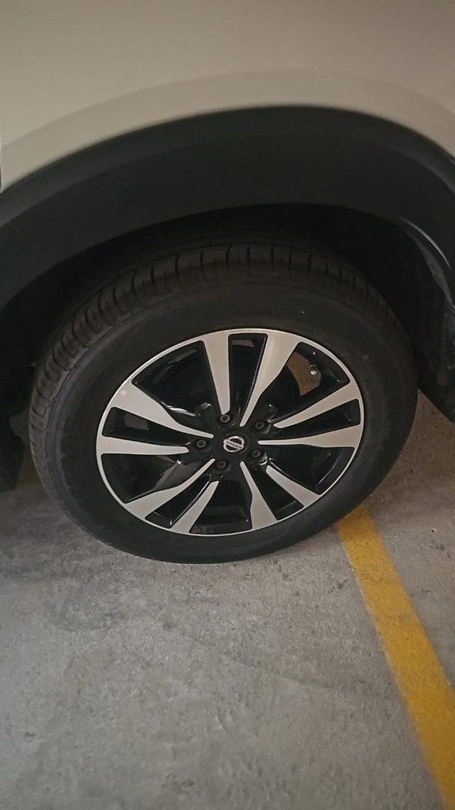 Second-hand 2019 Nissan Kicks XV Premium Option D for sale in Tirupati-7