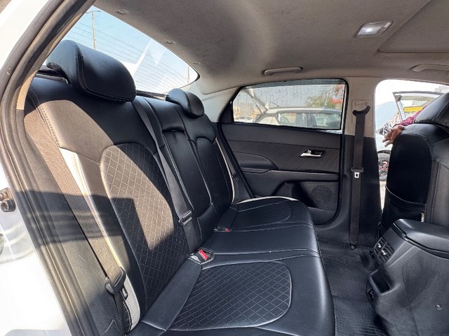 Second-hand 2024 Hyundai Verna SX Turbo DCT for sale in Palwal-3